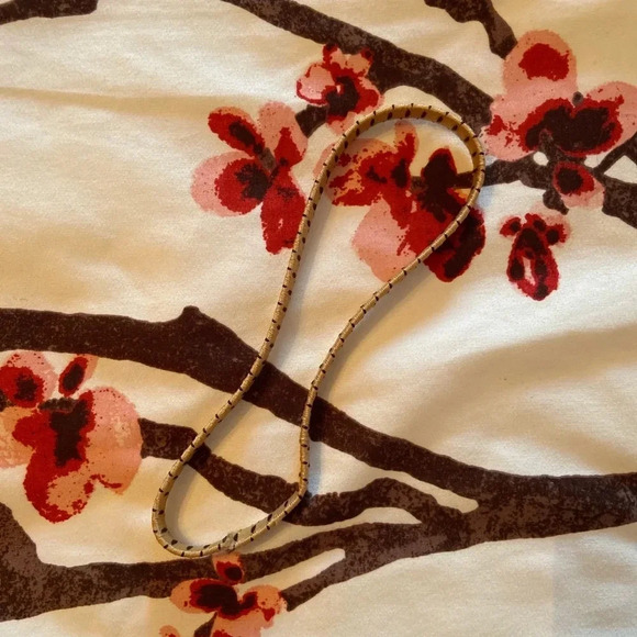 🌀Gold and black stripe headband - Picture 2 of 2